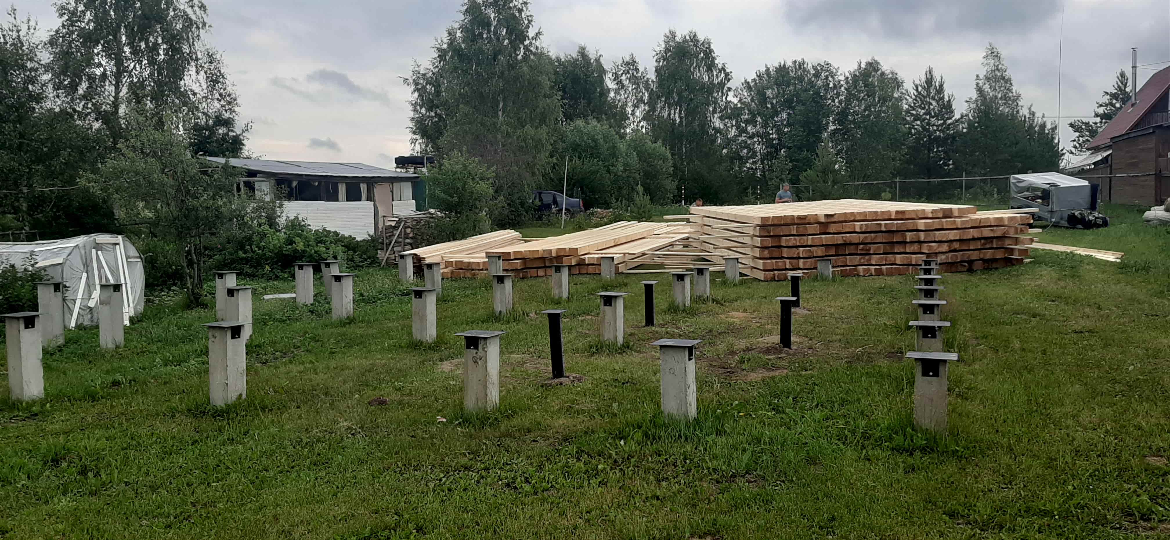 Свайно-винтовой фундамент